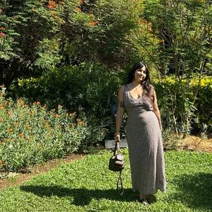 Meet your Posher, Maya